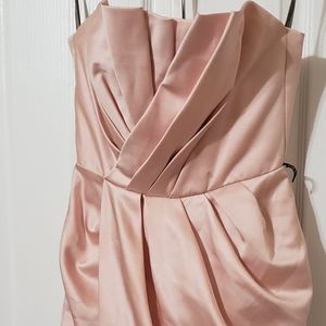 Dress by Vera Wang soze 2 for very skinny person